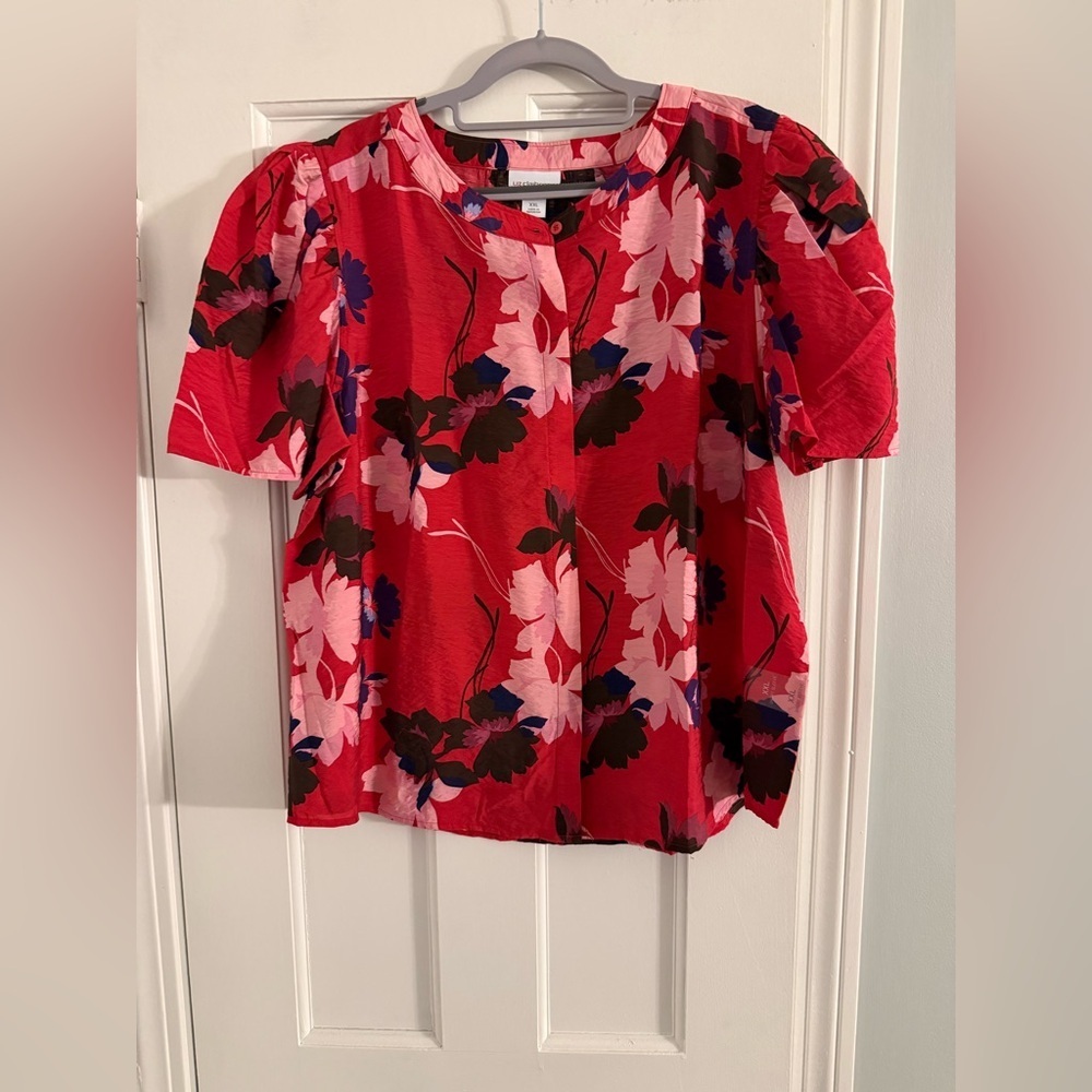 Liz Claiborne Red Floral Button Down Shirt NWT